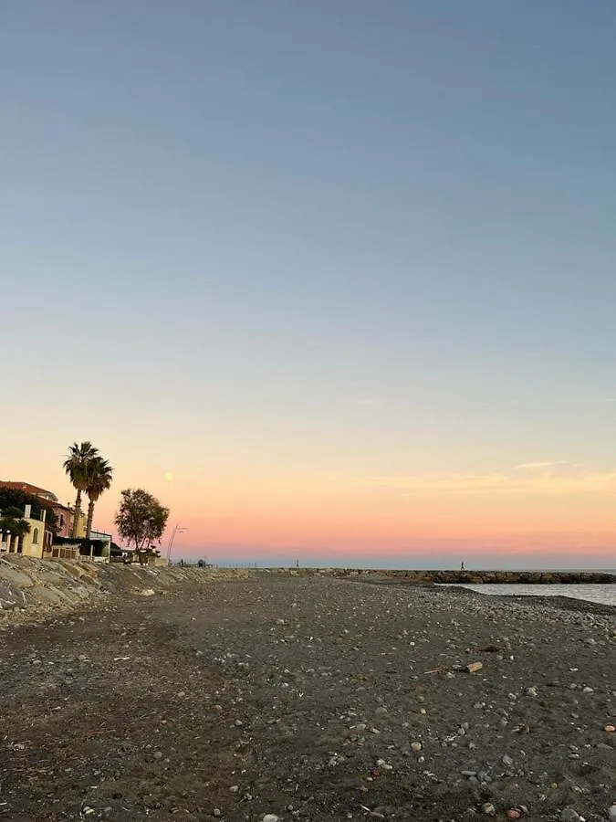Chery Holiday Home Riva Ligure Appartamento