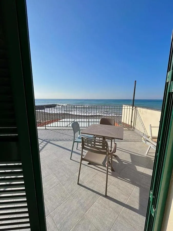 Appartamento Chery Holiday Home Riva Ligure