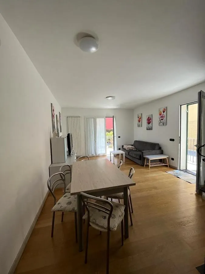 Appartamento Chery Holiday Home Riva Ligure Italia