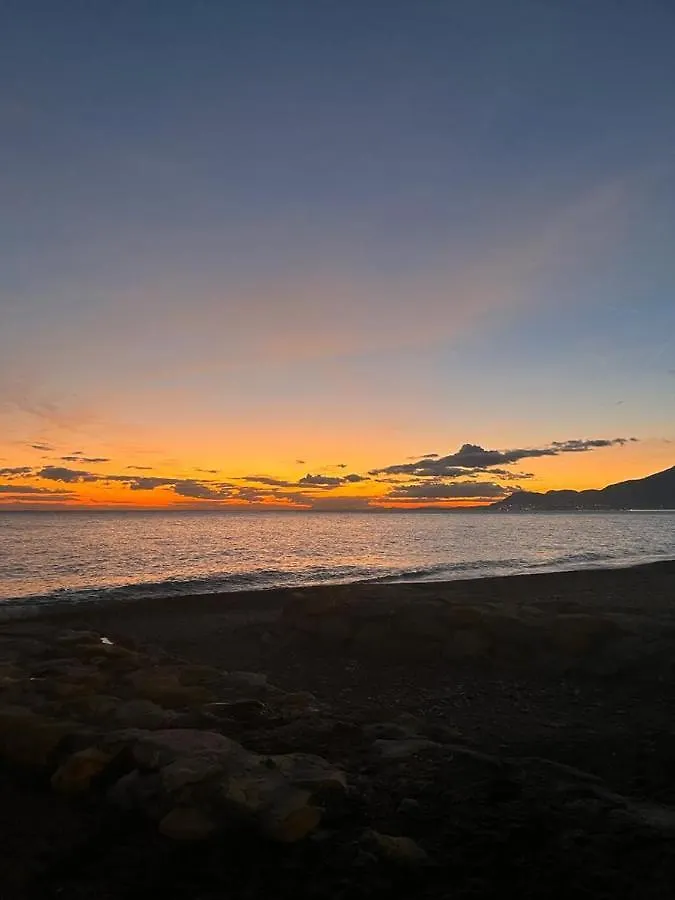 Appartamento Chery Holiday Home Riva Ligure