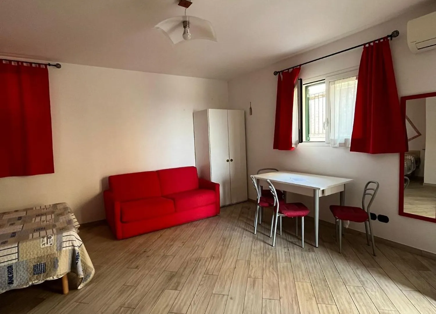 Chery Holiday Home Riva Ligure Apartment